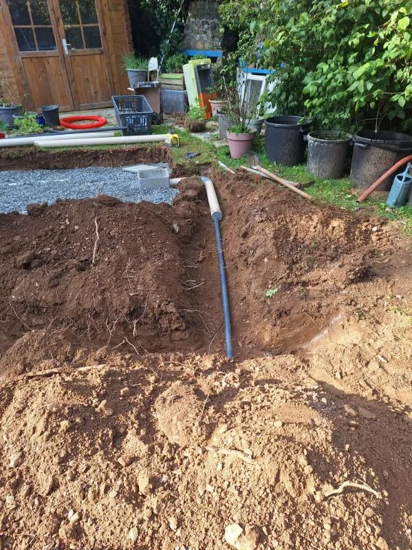 Tranchée de réseaux d'eaux et de drainage à Plougastel-Daoulas — CLG terrassement