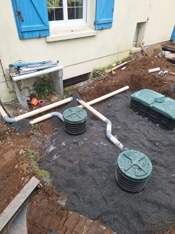Fosse septique installée avec regards verts à Plougastel-Daoulas — CLG